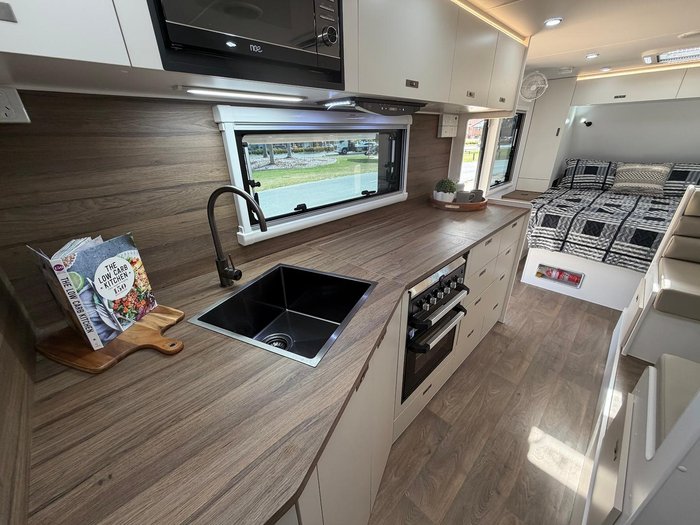 2026 ROADHOUSE CARAVANS Frontier Slide Out Off Road