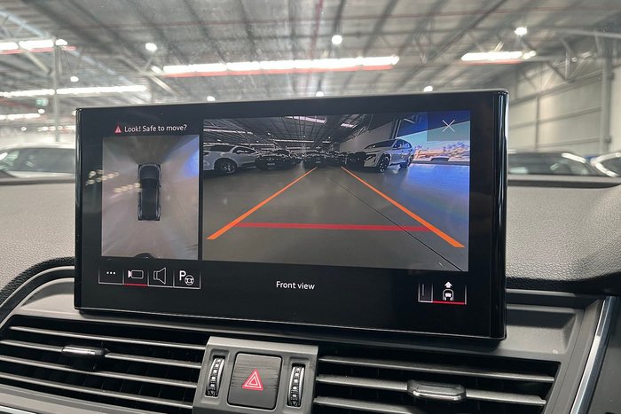 2025 Audi Q5 40 TDI Sport