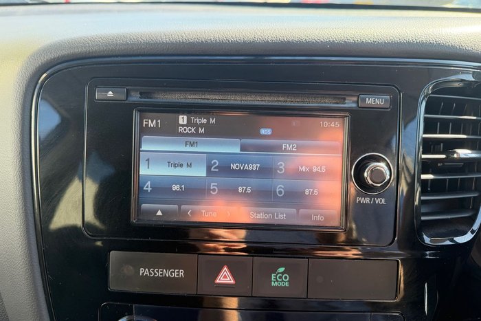 2015 Mitsubishi Outlander LS