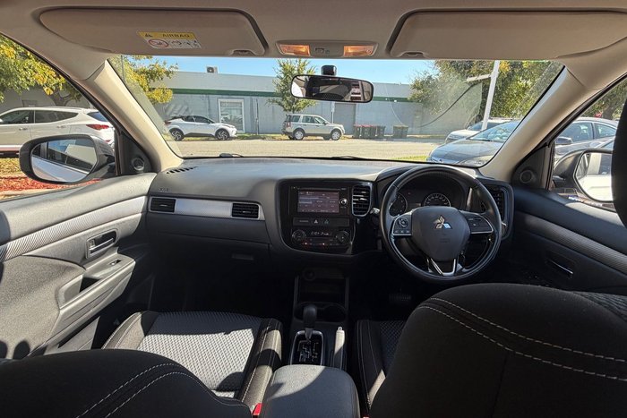 2015 Mitsubishi Outlander LS