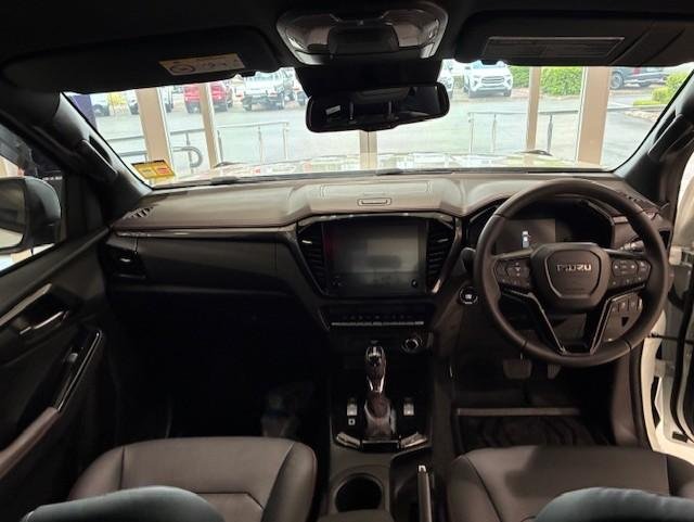 2025 Isuzu D-MAX X-TERRAIN