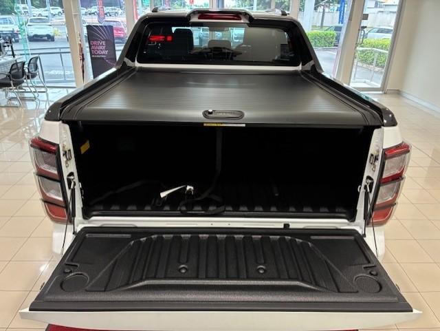 2025 Isuzu D-MAX X-TERRAIN