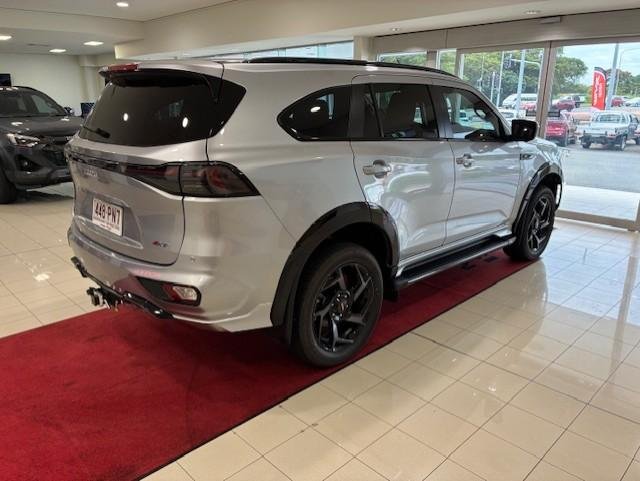 2025 Isuzu MU-X X-TERRAIN