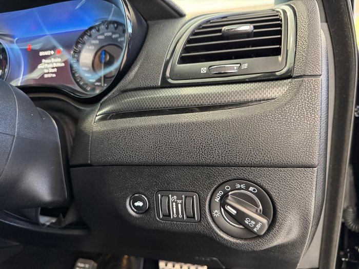 2019 Chrysler 300 SRT Pacer