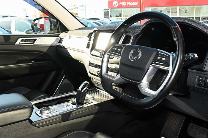 2021 SsangYong Rexton ELX