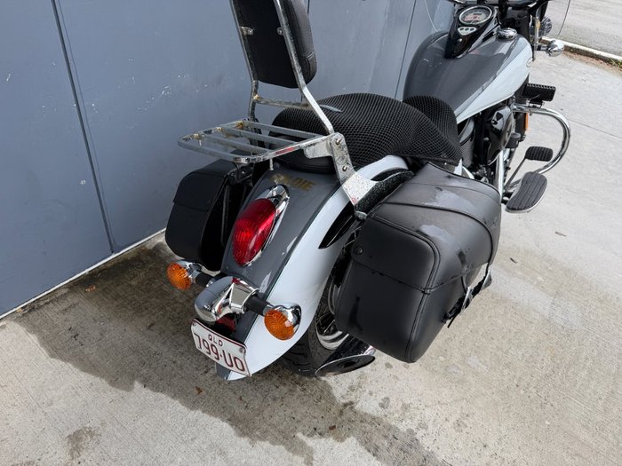 2021 Kawasaki VULCAN 900 (VN900) CLASSIC WHITE