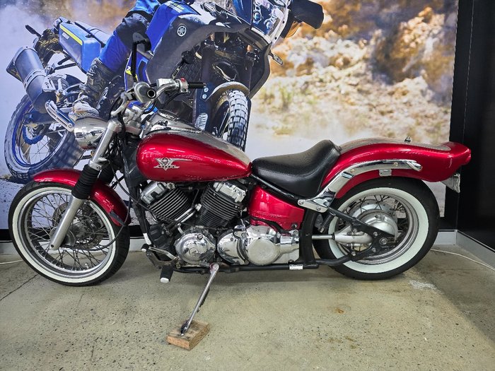 2007 Yamaha XVS650 V-STAR CUSTOM RED