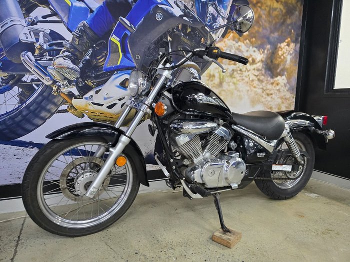 2007 Suzuki VL250 (LC250 INTRUDER) BLACK