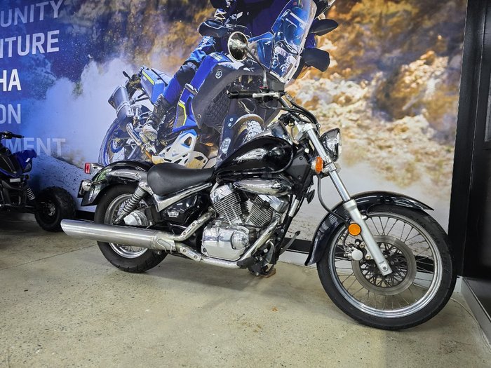 2007 Suzuki VL250 (LC250 INTRUDER) BLACK