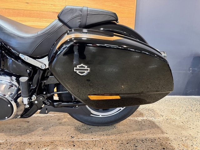 2024 HARLEY-DAVIDSON FLSB SPORT GLIDE (107)