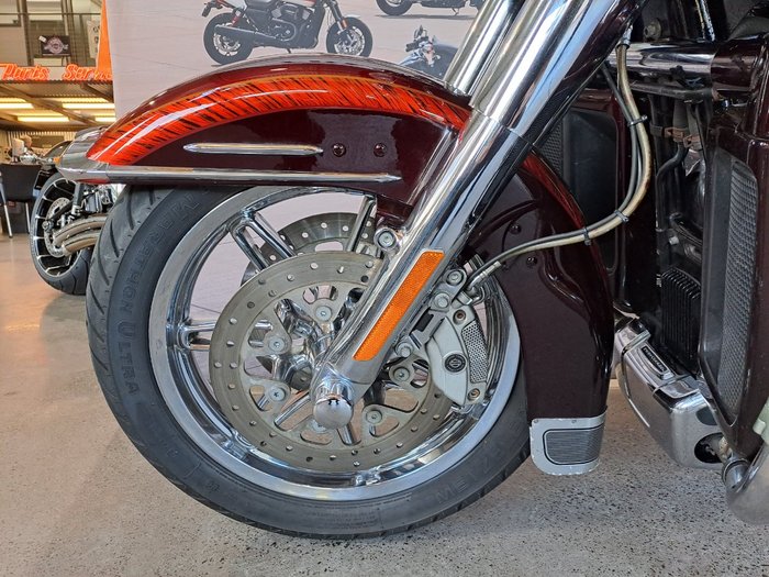 2014 HARLEY-DAVIDSON 2014 HARLEY DAVIDSON 1800CC FLHTKSE CVO ULTRA LTD