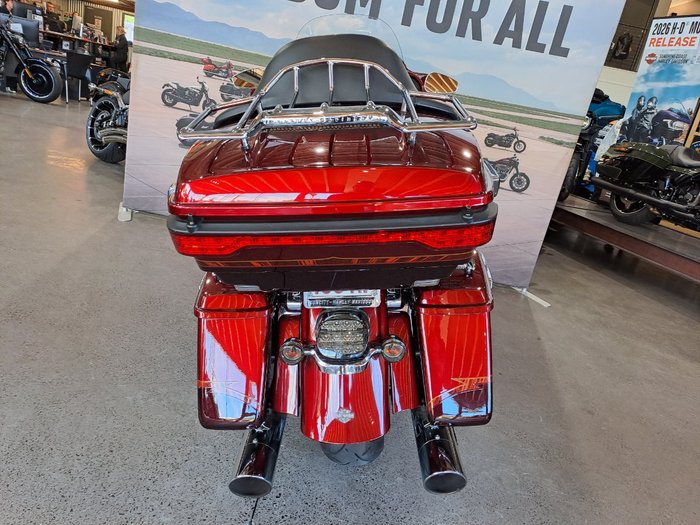 2014 HARLEY-DAVIDSON 2014 HARLEY DAVIDSON 1800CC FLHTKSE CVO ULTRA LTD