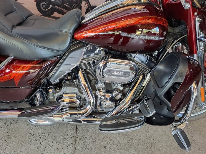 2014 HARLEY-DAVIDSON 2014 HARLEY DAVIDSON 1800CC FLHTKSE CVO ULTRA LTD