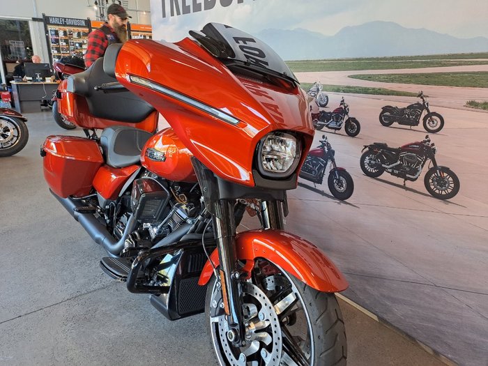2024 HARLEY-DAVIDSON FLHX STREET GLIDE (117)
