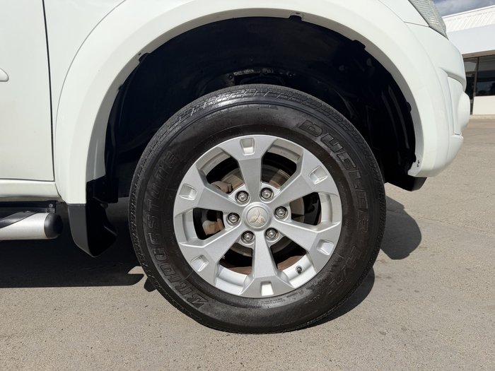 2014 Mitsubishi Triton