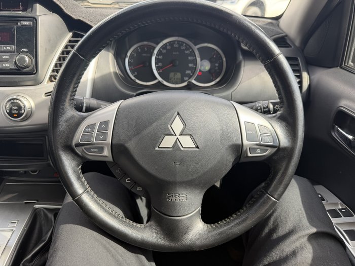 2014 Mitsubishi Triton