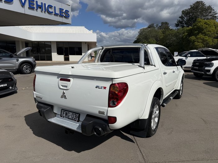 2014 Mitsubishi Triton