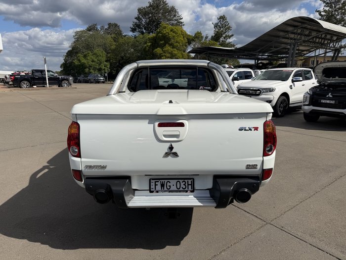 2014 Mitsubishi Triton