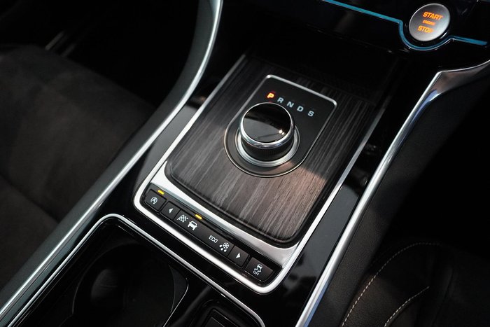 2017 Jaguar XF 30d S