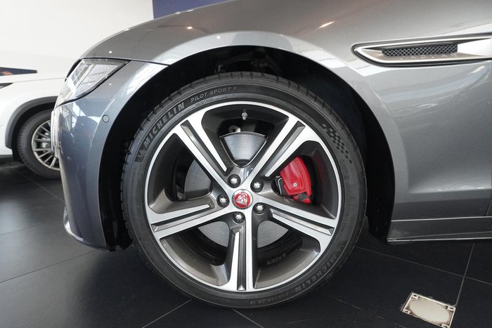 2017 Jaguar XF 30d S