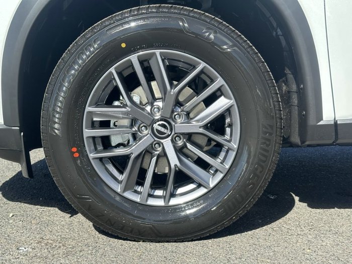 2026 Nissan X-TRAIL ST