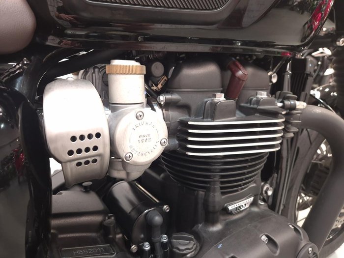 2025 Triumph Bonneville T120 Black Bonneville Black