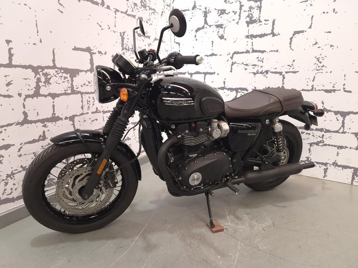 2025 Triumph Bonneville T120 Black Bonneville Black