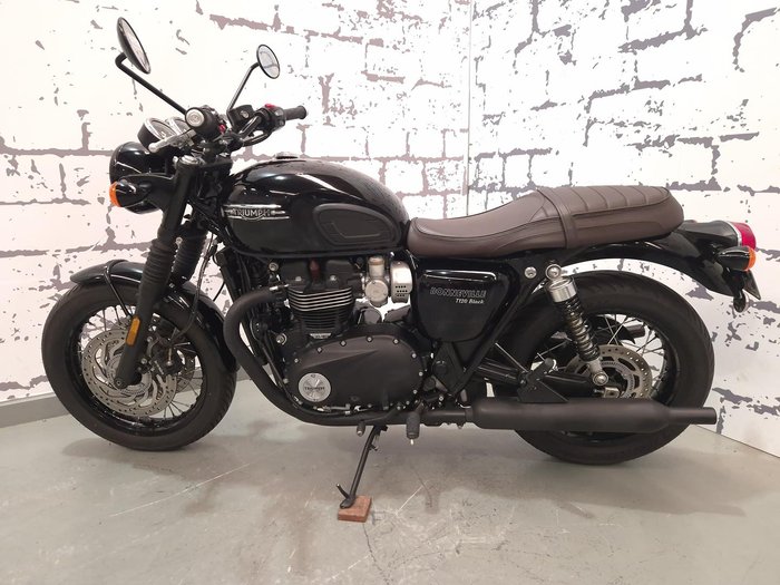2025 Triumph Bonneville T120 Black Bonneville Black