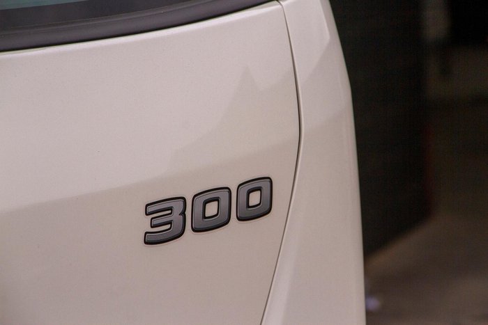 2025 Hino 300 Series 616 White