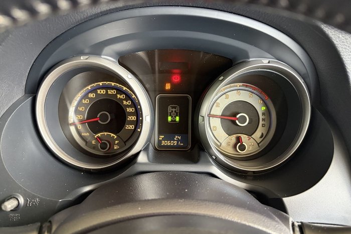 2011 Mitsubishi Pajero GLS