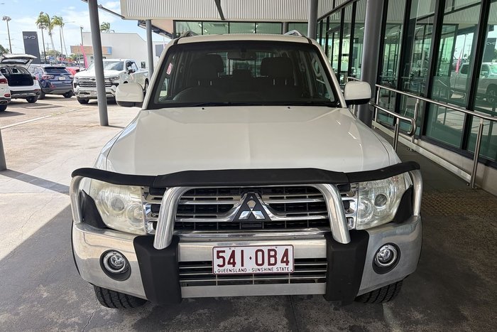 2011 Mitsubishi Pajero GLS