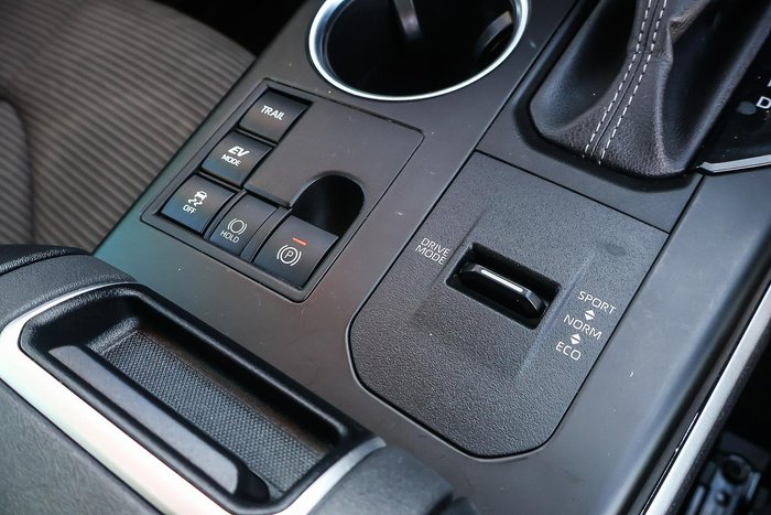 2024 Toyota Kluger GX