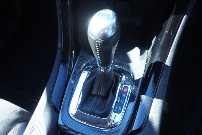 2016 Holden Commodore SV6 Black