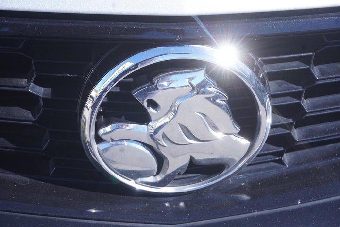 2016 Holden Commodore SV6 Black