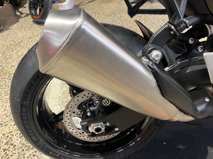 2026 KTM 990 RC R RC Orange