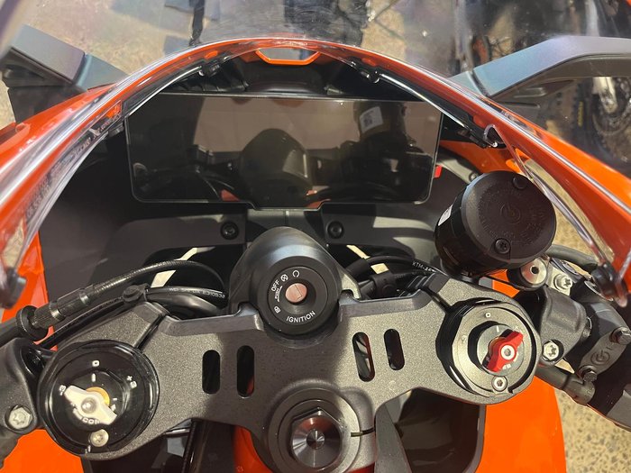 2026 KTM 990 RC R RC Orange