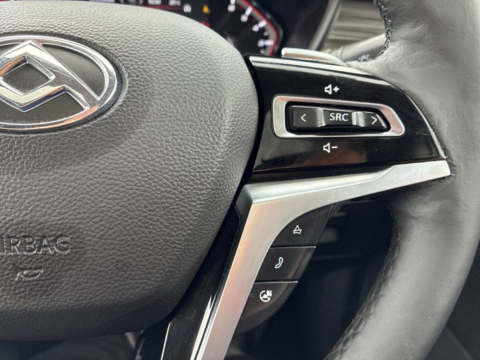 2021 LDV D90 Executive