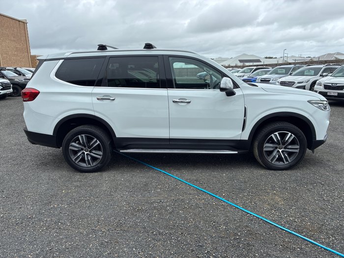 2021 LDV D90 Executive