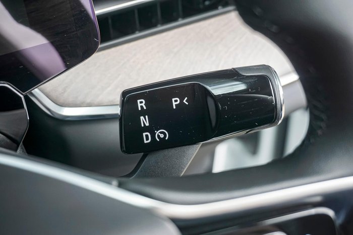 2025 Volvo EX90 Plus Twin Motor