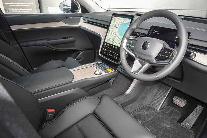 2025 Volvo EX90 Plus Twin Motor