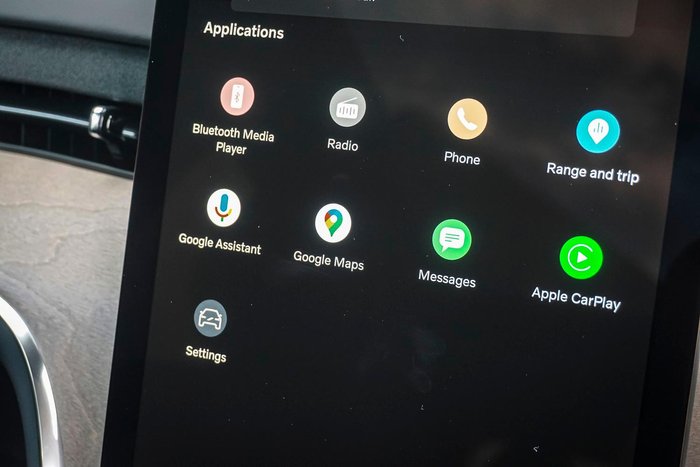 2025 Volvo EX90 Plus Twin Motor