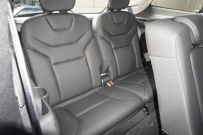 2025 Volvo EX90 Plus Twin Motor