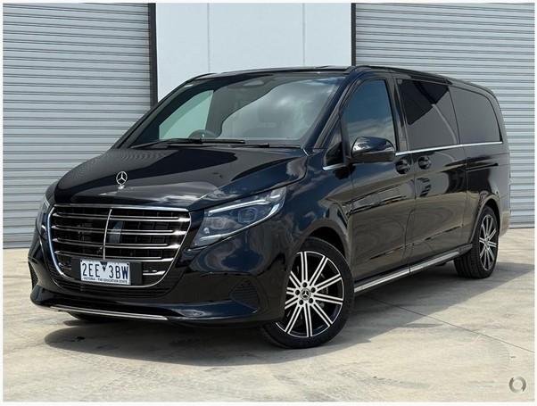 2025 Mercedes-Benz V300d Exclusive