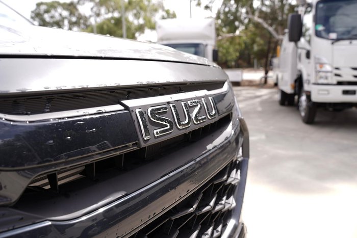 2026 Isuzu D-MAX X-RIDER