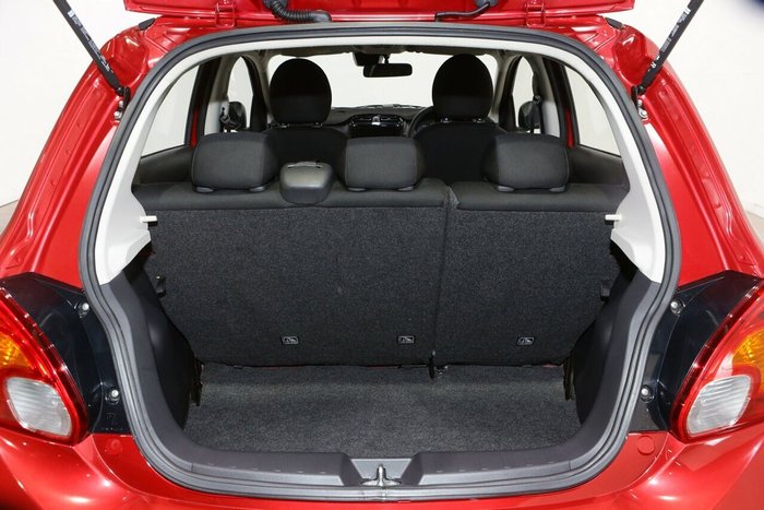 2021 Mitsubishi Mirage ES