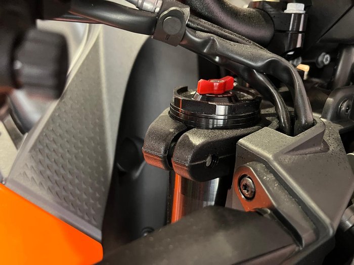 2024 KTM 990 Duke Duke Black