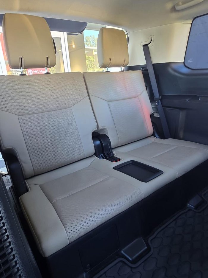 2025 Toyota Landcruiser Prado VX