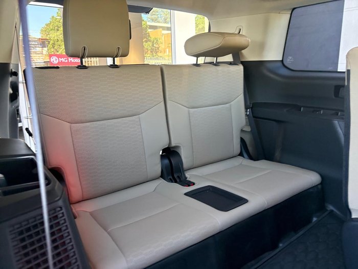 2025 Toyota Landcruiser Prado VX