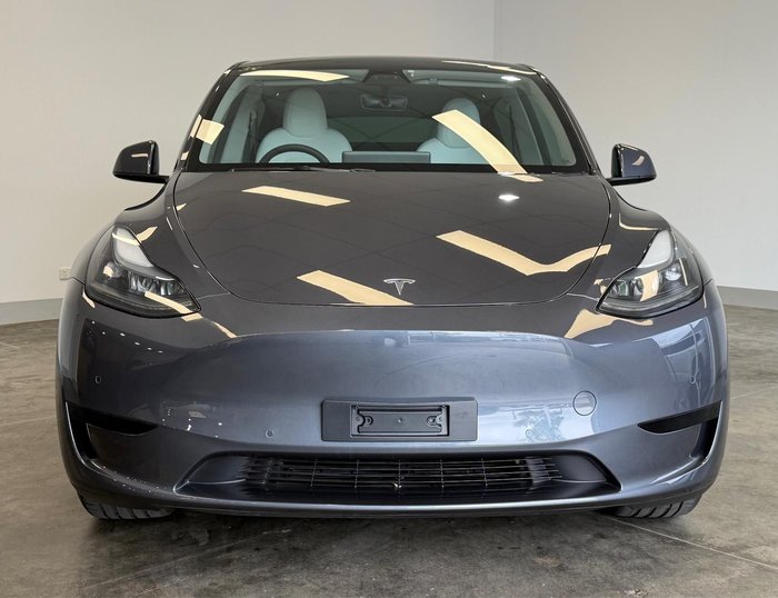 2023 Tesla Model Y Rear-Wheel Drive