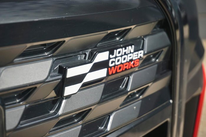 2025 MINI Cooper JCW Favoured